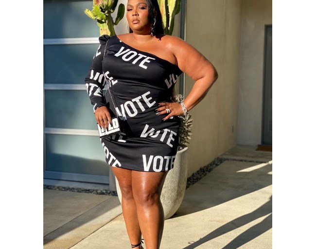 Get the Look: Lizzo’s High Ponytail and ‘Vote’ Nails for the Billboard Awards