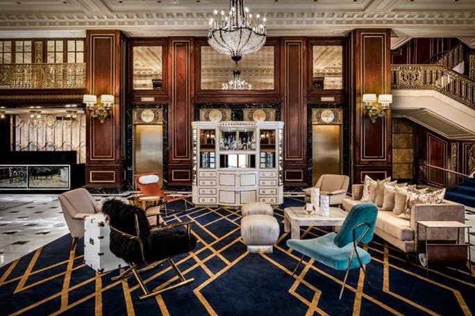 Welcome to Chicago’s The Blackstone Hotel