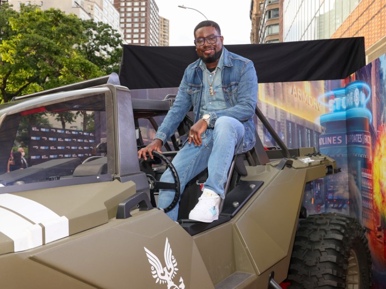 Uptown Lil Rel Howery Free Guy Main
