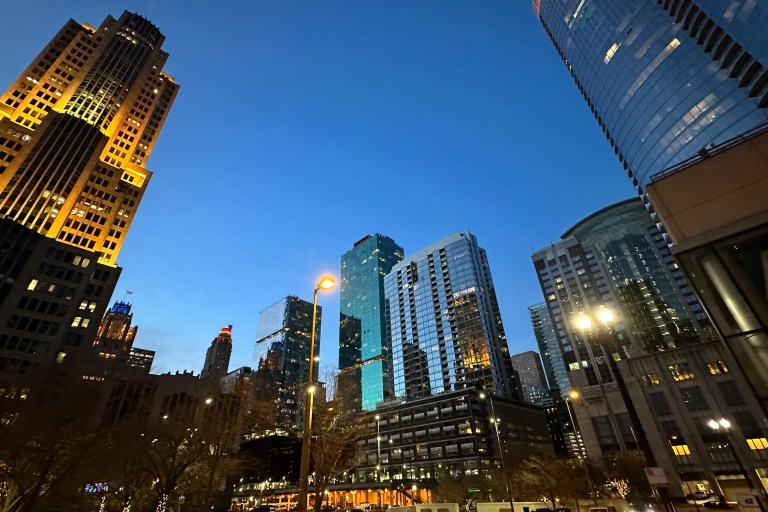Chomping through Chicago: UPTOWN’s ‘The Bear’ food tour