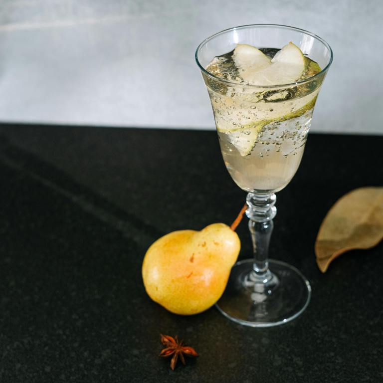 Sip into the season with 8 fall cocktails