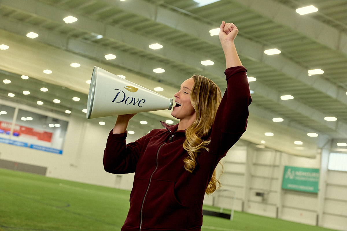 UPTOWN Dove X Kylie Kelce